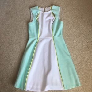NWT Size 4 Mint and White Dress Neiman Marcus